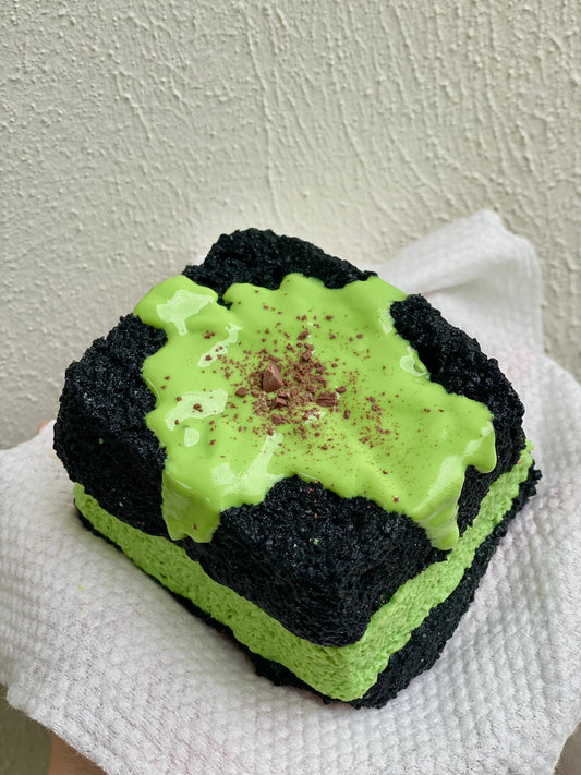 3 Layers Matcha Dark Chocolate Toast
