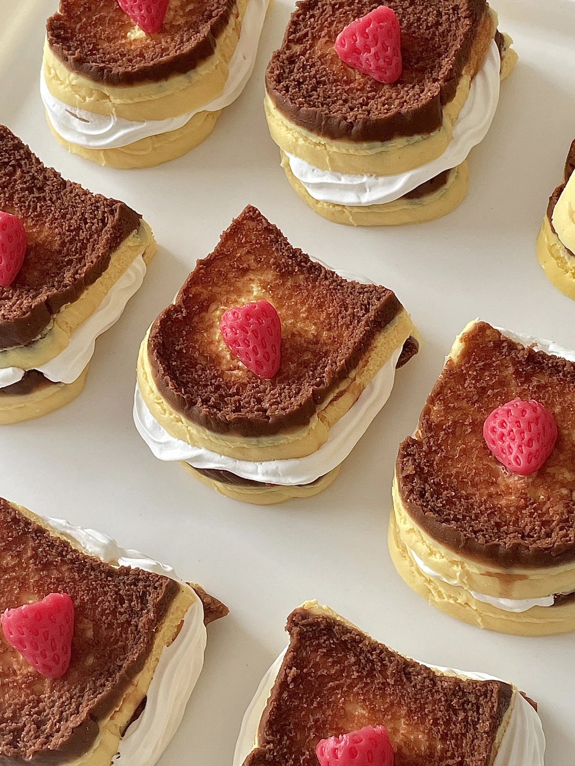 2 Layers Strawberry Cream Toast